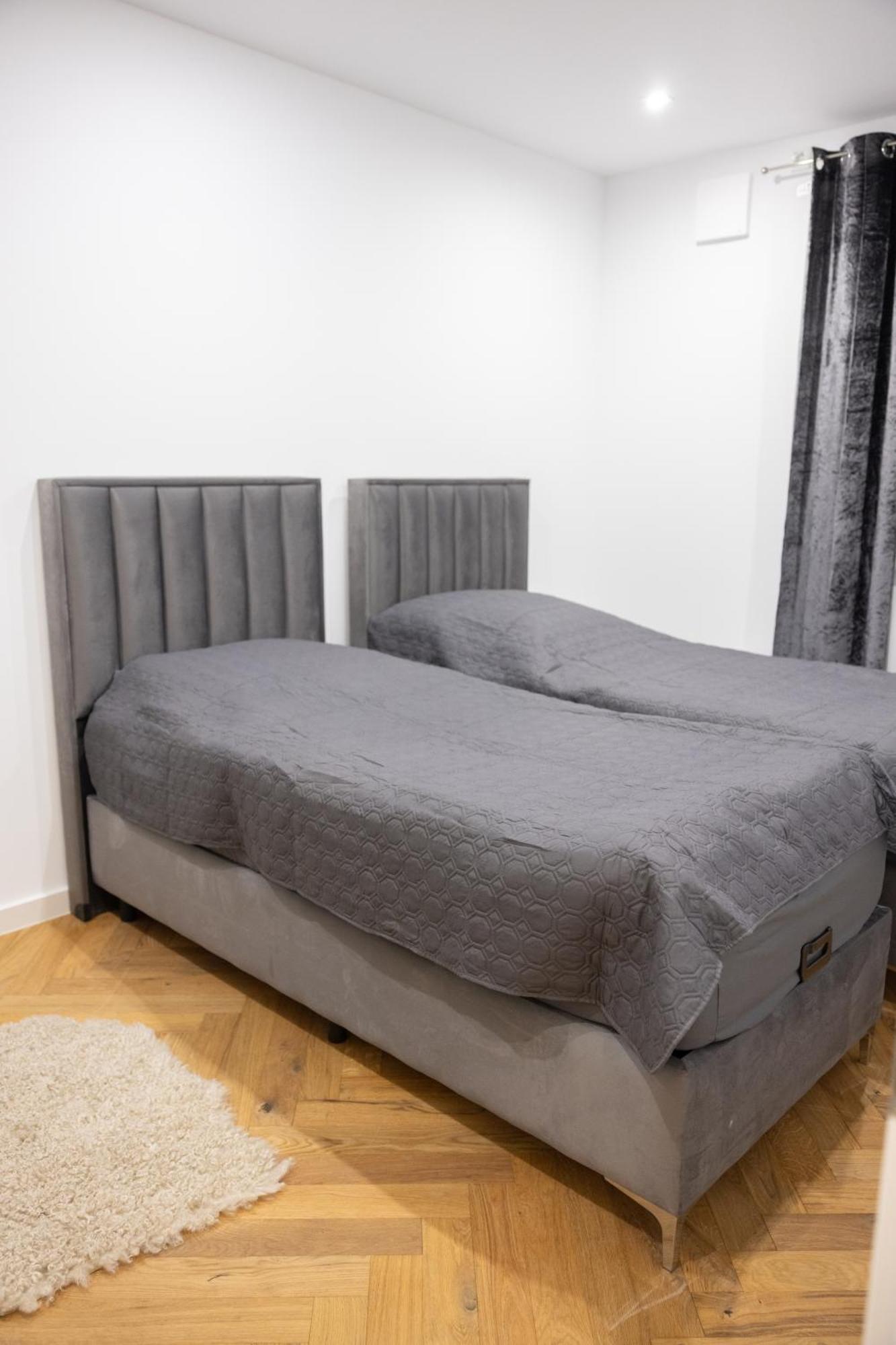 בילפלד Neubau Apartment Mit Kamin Und Terrasse In Premium Lage Parkplatz Inklusive מראה חיצוני תמונה