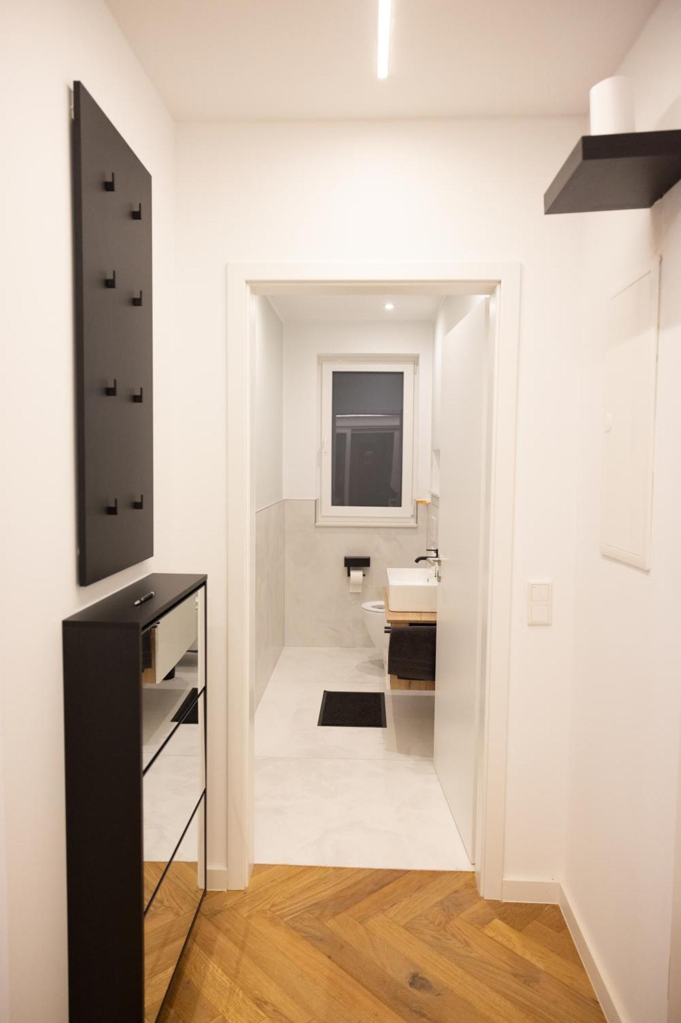 בילפלד Neubau Apartment Mit Kamin Und Terrasse In Premium Lage Parkplatz Inklusive מראה חיצוני תמונה