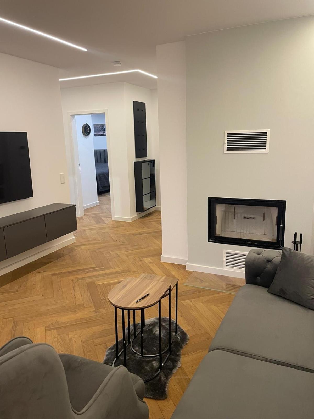 בילפלד Neubau Apartment Mit Kamin Und Terrasse In Premium Lage Parkplatz Inklusive מראה חיצוני תמונה